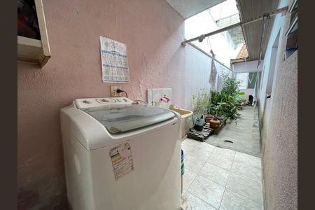 Casa à venda com 94m², 3 quartos e 1 vaga Casa à venda com 94m², 3 quartos e 1 vagaÁrea de Serviço