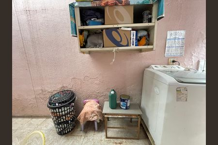 Casa à venda com 94m², 3 quartos e 1 vaga Casa à venda com 94m², 3 quartos e 1 vagaÁrea de Serviço
