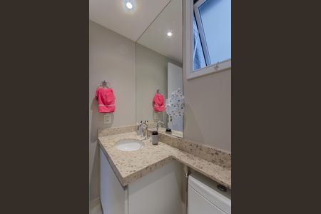 Apartamento à venda com 74m², 2 quartos e 2 vagas Apartamento à venda com 74m², 2 quartos e 2 vagasBanheiro Social