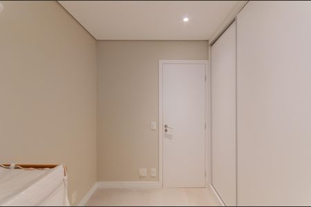 Apartamento à venda com 74m², 2 quartos e 2 vagas Apartamento à venda com 74m², 2 quartos e 2 vagasQuarto