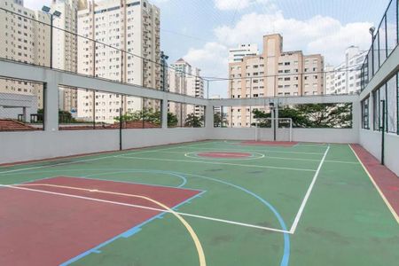 Apartamento à venda com 74m², 2 quartos e 2 vagas Apartamento à venda com 74m², 2 quartos e 2 vagasÁrea comum - Quadra Esportiva