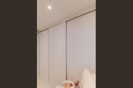 Apartamento à venda com 74m², 2 quartos e 2 vagas Apartamento à venda com 74m², 2 quartos e 2 vagasQuarto