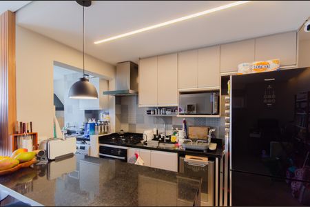 Apartamento à venda com 74m², 2 quartos e 2 vagas Apartamento à venda com 74m², 2 quartos e 2 vagasCozinha e Área de Serviço