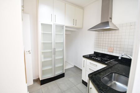 Casa de condomínio para alugar com 80m², 3 quartos e 2 vagasCozinha