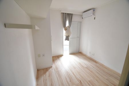 Casa de condomínio para alugar com 80m², 3 quartos e 2 vagasQuarto 3 - Suíte