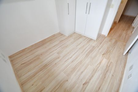 Casa de condomínio para alugar com 80m², 3 quartos e 2 vagasQuarto 1