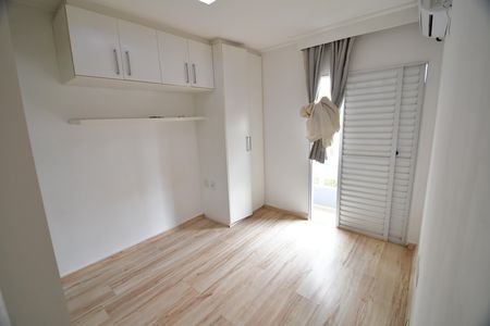 Casa de condomínio para alugar com 80m², 3 quartos e 2 vagasQuarto 3 - Suíte