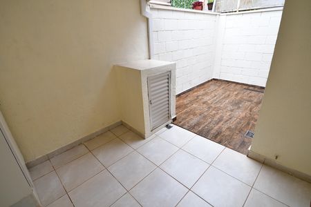 Casa de condomínio para alugar com 80m², 3 quartos e 2 vagasÁrea de Serviço
