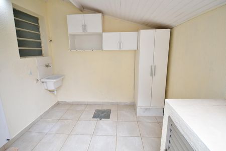 Casa de condomínio para alugar com 80m², 3 quartos e 2 vagasÁrea de Serviço