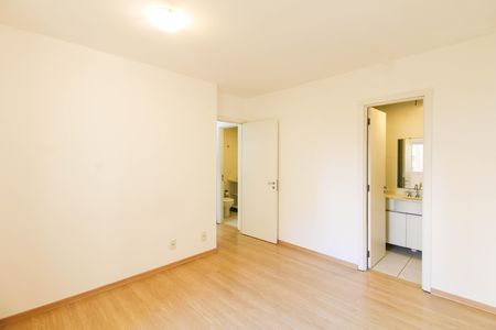 Apartamento à venda com 60m², 2 quartos e 1 vaga Apartamento à venda com 60m², 2 quartos e 1 vagaSuíte