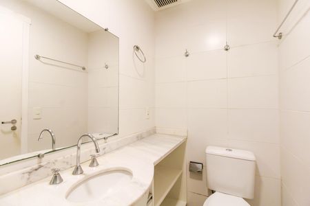 Apartamento à venda com 60m², 2 quartos e 1 vaga Apartamento à venda com 60m², 2 quartos e 1 vagaBanheiro da Suíte