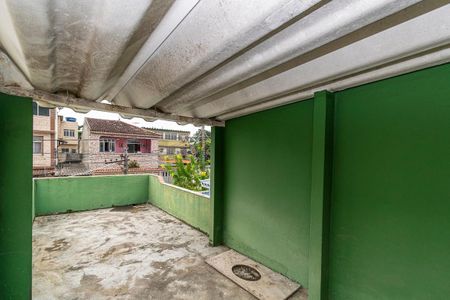 Casa à venda com 148m², 3 quartos e 1 vaga Casa à venda com 148m², 3 quartos e 1 vagaTerraço