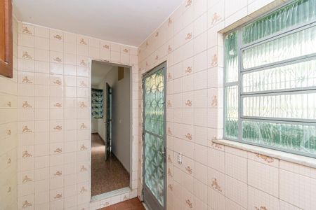 Casa à venda com 148m², 3 quartos e 1 vaga Casa à venda com 148m², 3 quartos e 1 vagaKitnet - Cozinha