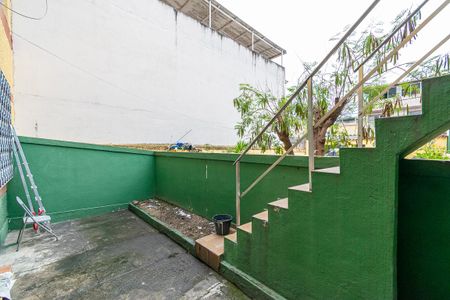 Casa à venda com 148m², 3 quartos e 1 vaga Casa à venda com 148m², 3 quartos e 1 vagaVaranda