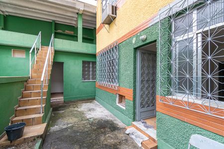 Casa à venda com 148m², 3 quartos e 1 vaga Casa à venda com 148m², 3 quartos e 1 vagaVaranda