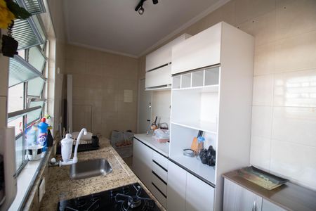 Apartamento para alugar com 80m², 2 quartos e sem vagaCozinha