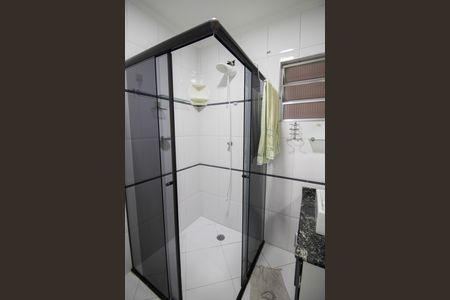 Apartamento para alugar com 80m², 2 quartos e sem vagaBanheiro social