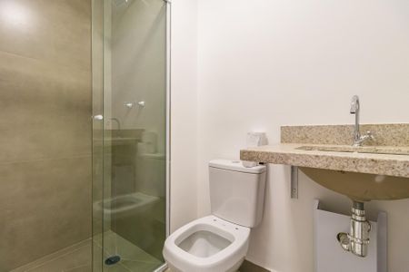 Apartamento à venda com 120m², 3 quartos e 2 vagas Apartamento à venda com 120m², 3 quartos e 2 vagasBanheiro da Suíte 1