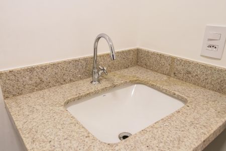 Apartamento à venda com 120m², 3 quartos e 2 vagas Apartamento à venda com 120m², 3 quartos e 2 vagasBanheiro da Suíte 1