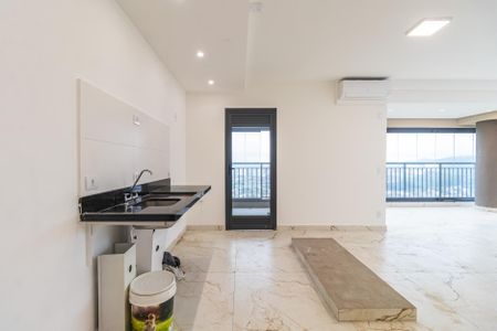 Apartamento à venda com 120m², 3 quartos e 2 vagas Apartamento à venda com 120m², 3 quartos e 2 vagasCozinha