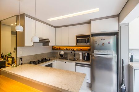Cozinha de apartamento à venda com 1 quarto, 59m² em Alphaville Empresarial, Barueri