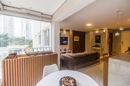 Varanda de apartamento à venda com 1 quarto, 59m² em Alphaville Empresarial, Barueri