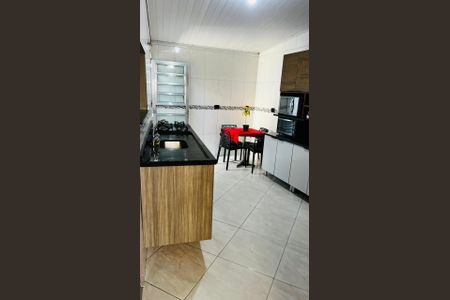 Casa à venda com 117m², 1 quarto e sem vaga