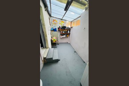 Casa à venda com 117m², 1 quarto e sem vaga