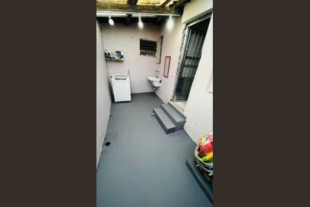 Casa à venda com 117m², 1 quarto e sem vaga