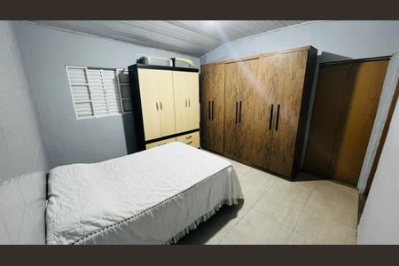 Casa à venda com 117m², 1 quarto e sem vaga