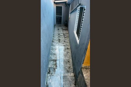 Casa à venda com 117m², 1 quarto e sem vaga