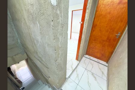 Apartamento para alugar com 40m², 1 quarto e sem vagaEscada externa