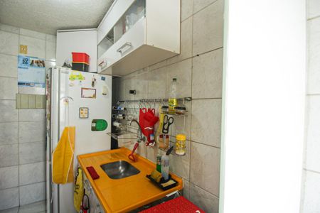 Apartamento à venda com 48m², 3 quartos e 1 vaga Apartamento à venda com 48m², 3 quartos e 1 vagaCozinha e Área de Serviço