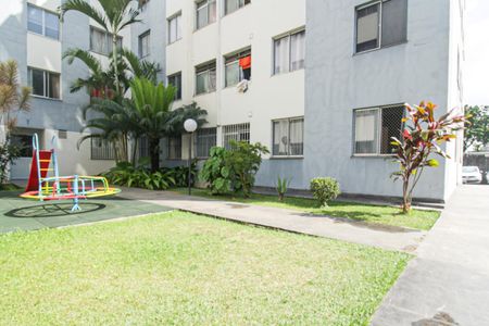 Apartamento à venda com 48m², 3 quartos e 1 vaga Apartamento à venda com 48m², 3 quartos e 1 vagaÁrea comum - Playground
