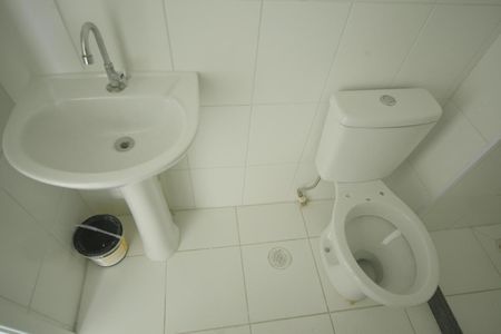 Apartamento à venda com 43m², 2 quartos e 1 vaga'Banheiro 