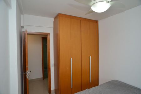 Apartamento para alugar com 127m², 4 quartos e 2 vagas