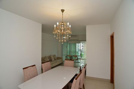 Apartamento para alugar com 127m², 4 quartos e 2 vagas