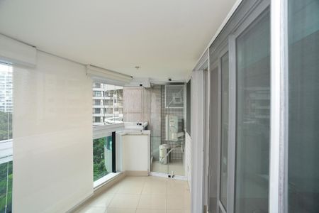Apartamento para alugar com 127m², 4 quartos e 2 vagas
