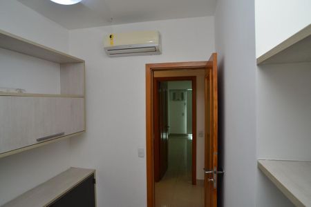 Apartamento para alugar com 127m², 4 quartos e 2 vagas
