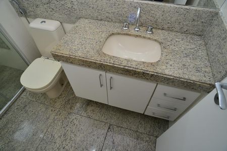 Apartamento para alugar com 127m², 4 quartos e 2 vagas