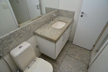 Apartamento para alugar com 127m², 4 quartos e 2 vagas