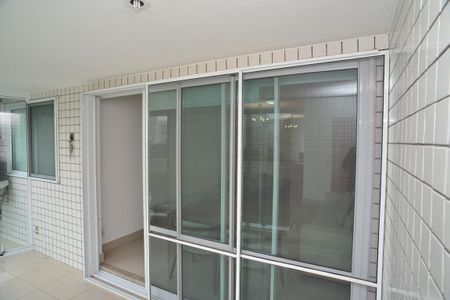 Apartamento para alugar com 127m², 4 quartos e 2 vagas