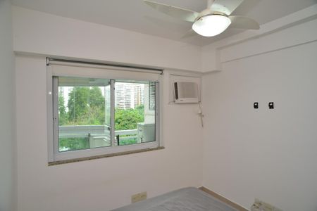 Apartamento para alugar com 127m², 4 quartos e 2 vagas
