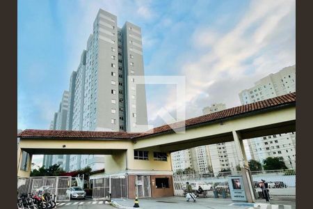 Apartamento para alugar com 45m², 2 quartos e 1 vaga Apartamento para alugar com 45m², 2 quartos e 1 vagaFachada e portaria