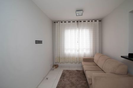 Apartamento para alugar com 45m², 2 quartos e 1 vaga Apartamento para alugar com 45m², 2 quartos e 1 vagaSala