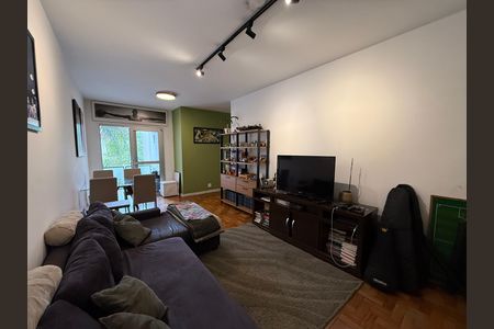 Apartamento para alugar com 95m², 2 quartos e 1 vaga