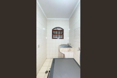 Casa para alugar com 130m², 3 quartos e 4 vagas Casa para alugar com 130m², 3 quartos e 4 vagasÁrea de Serviço