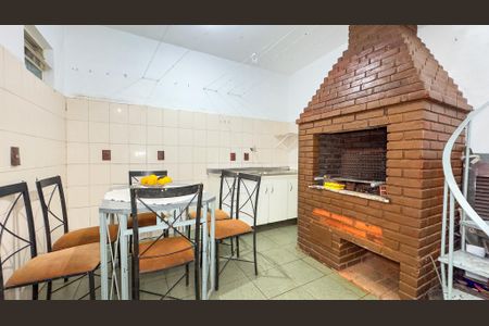Casa para alugar com 130m², 3 quartos e 4 vagas Casa para alugar com 130m², 3 quartos e 4 vagasChurrasqueira