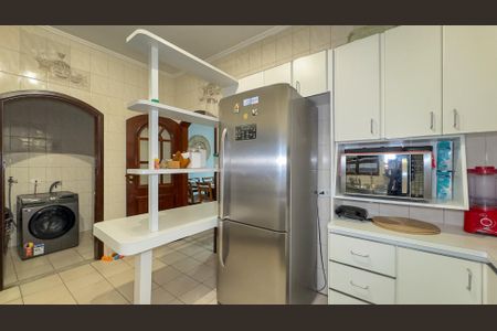 Casa para alugar com 130m², 3 quartos e 4 vagas Casa para alugar com 130m², 3 quartos e 4 vagasCozinha