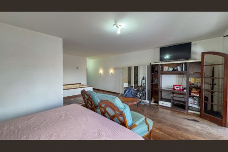 Casa para alugar com 130m², 3 quartos e 4 vagas Casa para alugar com 130m², 3 quartos e 4 vagasQuarto Suíte
